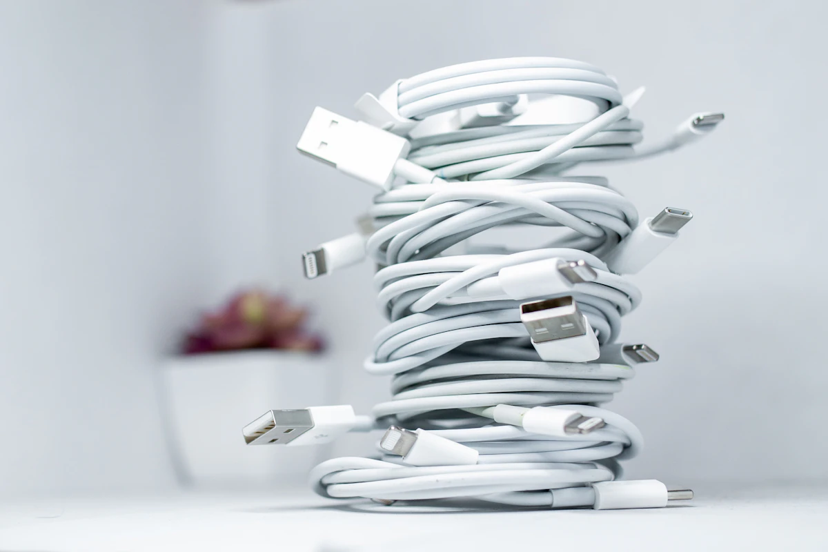 Celulares sin cargador y cargador USB-C tipo C en Chile 2026